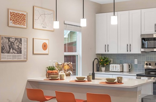Paw Creek House | Brand-New 3br Modern Home, Game Room, Quiet & friendly, Close to everything