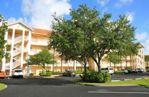 Ole Condo | Brand New Furnishings at this 2/2 Condo in Lely of Naples