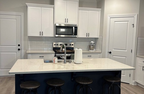 North Augusta House | Brand New Masters Rental! Located only 7 miles from the Augusta National!