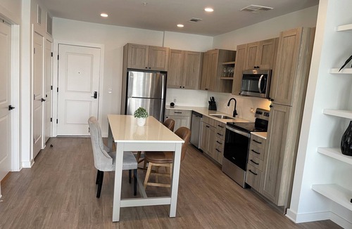 Cumberland Apartment | Brand-new Two Brm close to Mercedes-Benz & Braves Stadium