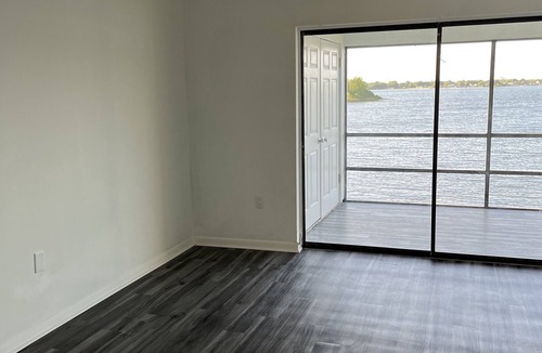 Lake Shore Village Condo | BREATHTAKING LAKE VIEW CONDO ON TOP FLOOR