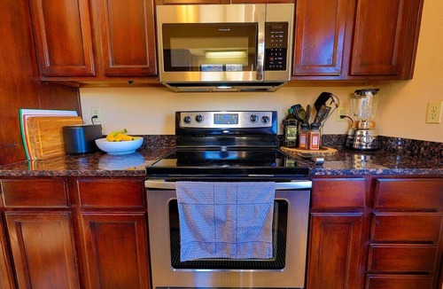 Apache Junction House | Breathtaking Views Spa Dog Friendly w/Casita