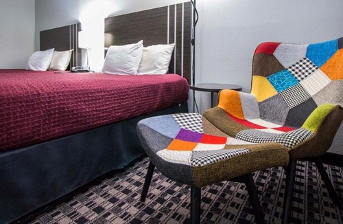 Norcross Hotel | Brick Lodge Atlanta/Norcross
