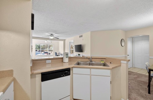 Winter Springs Apartment | Bright & Comfy 2BR Home Away