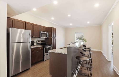 Central Condo | Bright Retreat | Stay Near Local Hotspots!