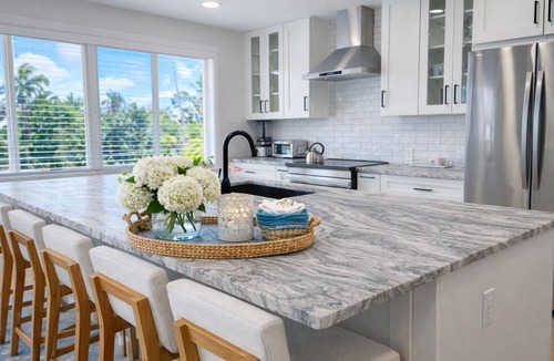 Ridge Wood Heights Apartment | Bright Sarasota Apartment Near Siesta Key