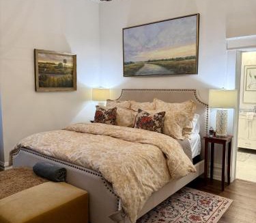 Aiken Bed & Breakfast | Burrell and Flynn's Farm