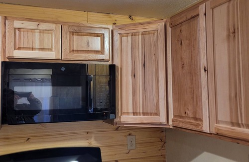 Dayton Cabin | Cabin in the Woods - 5 Miles to Dayton Boat Ramp! 2 miles to NACA Fort Bluff!