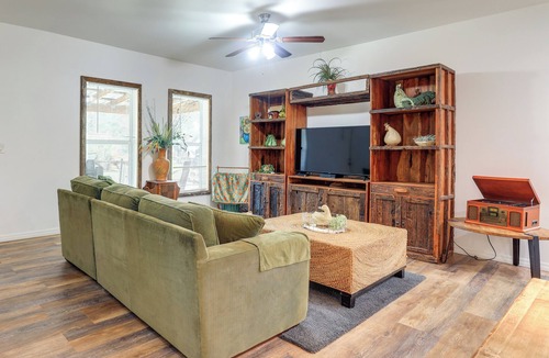 Palm City Cabin | Cabin on 50-Acre Ranch in Palm City!