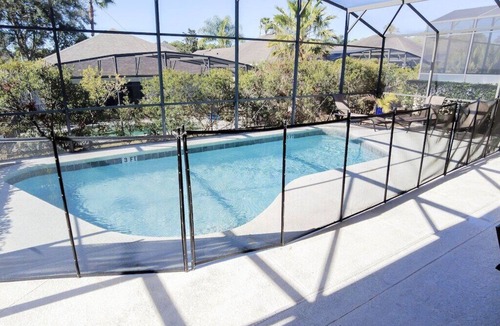 Calabay Parc House | Calabay Paradise -Beautiful Home tucked away in quiet community