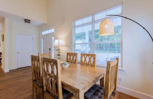 Bluffton House | Calypso Cottage in Old Town Bluffton in the Heart of Historic Old Town