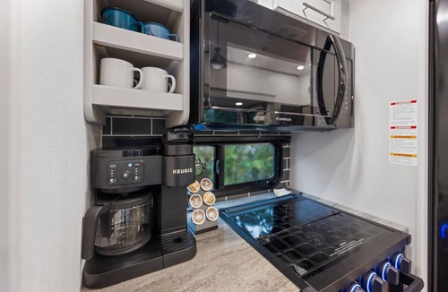 River Ranch House | Camper/Rv in Lake Wales 2 Bedrooms. 3 Beds. 2 bath