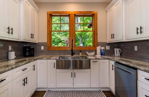 Brevard House | Canopy Creek Luxury Home with Game Room