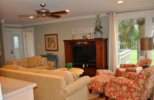 Saint Helena Island Condo | Captain John Fripp Villa #106 - 4BR/4BA Oceanfront!