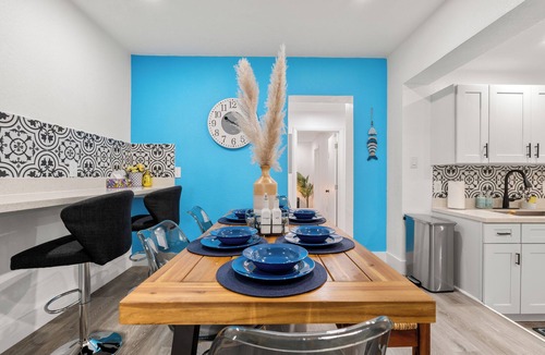 Downtown Fort Lauderdale House | Casa Betania: Your Urban Oasis in Fort Lauderdale