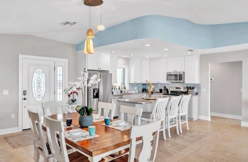 Whitney Beach House | Casa Cay by Duncan Real Estate