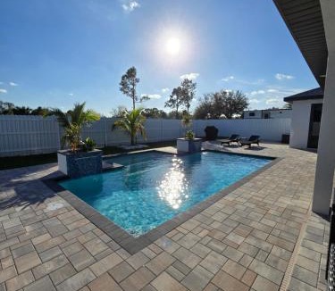 Trafalgar Villa | Casa Madrid Heated pool sleeps 8