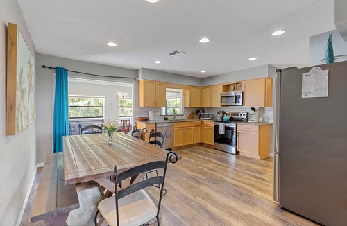 Laurel House | CASEY KEY- NOKOMIS BEACH HOUSE
