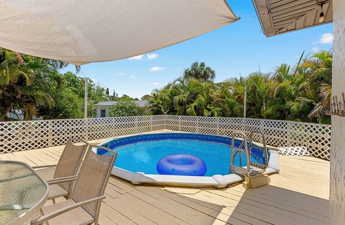 Laurel House | CASEY KEY- NOKOMIS BEACH HOUSE