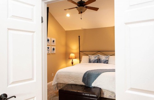 Fallbrook House | Catch Me a Cab-Active Winery House