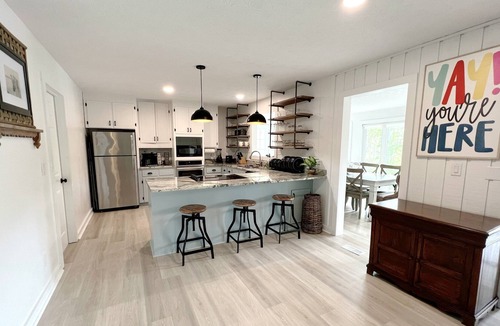 Dewy Rose House | Cause Beaches Be Salty Lake House
