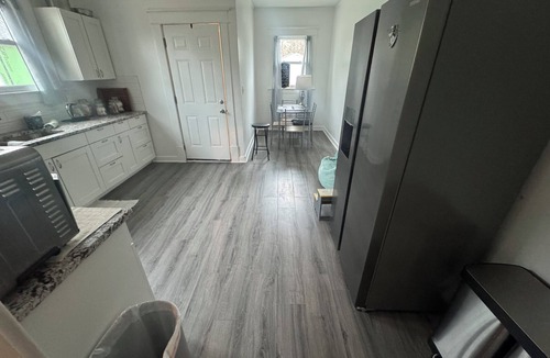 Rocky Mount House | CBT's GS-Charming 3-bedroom House that Comfortably Sleeps 23