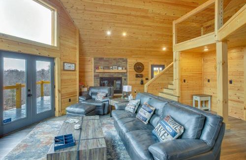 Celina House | Celina Cabin w/View of Dale Hollow Lake!