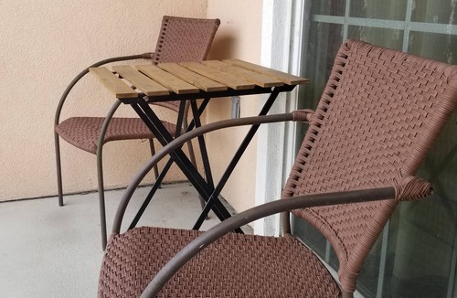 Baymeadows Apartment | Central location-water views, cheerful yet peaceful vibe for relaxing