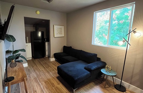 Southwest Orlando Apartment | Central Orlando 1BR Apartment – Modern & Stylish