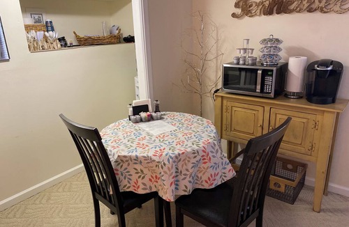 Tellico Village Apartment | Central Tellico Village Private Apartment, Experience peace & quiet, Non-smoking