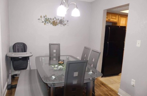 Southwest Orlando Condo | Centrally located cozy 2BR near attractions