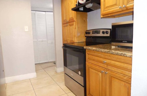 Southwest Orlando Condo | Centrally located cozy 2BR near attractions