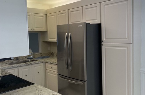 Indian Creek House | Centrally located home close to all Jupiter has to offer! PET FRIENDLY!