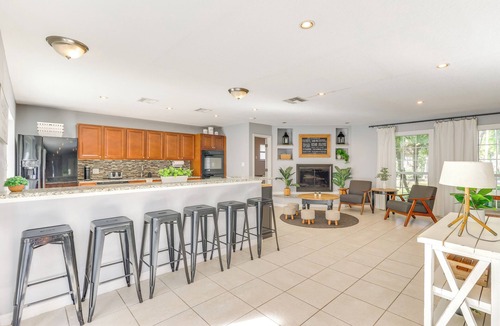 Oviedo House | Centrally Located Home w/Fenced Yard in Oviedo!