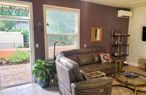 St. Petersburg House | Centrally located one bedroom
