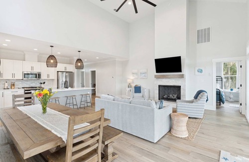 Edisto Island House | Champagne and Sunsets