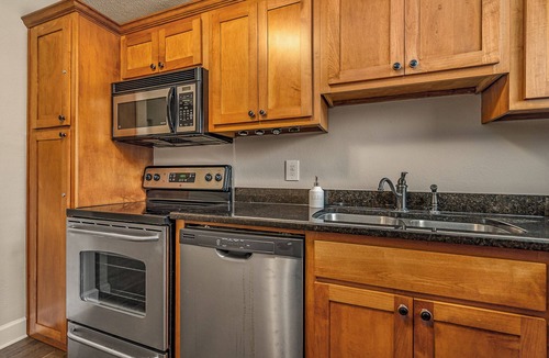 Athens Condo | Champions Condo - Athens, GA