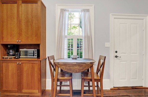 Savannah Victorian District House | Charmer near Forsyth Park, Heated Pool Access!