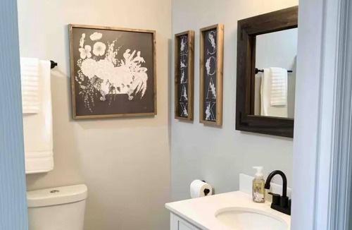Aiken Cottage | Charming 1-bedroom cottage in lovely Aiken with AC, WiFi