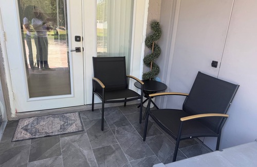 Winter Springs House | Charming 2-bedroom townhome in Winter Springs.