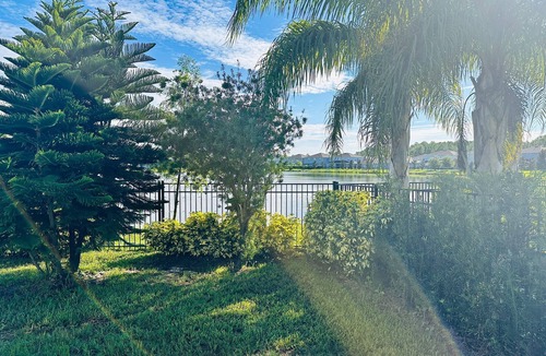 DeLand House | Charming 2-bedroom, 1 office, 1 TV room, house in wonderful DeLand with AC, WiF