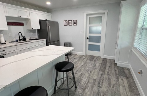 Plantation Estates House | Charming 2-bedroom house in DeBary with AC- Close to highway andhiking Trail
