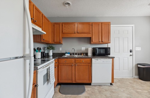 Kings Grant Cottage | Charming 3-bedroom cottage in Wilmington close to Wrightsville Beach