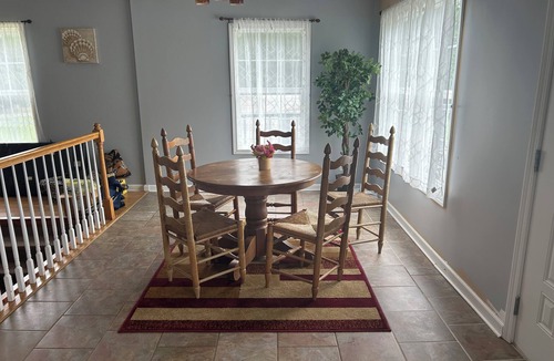 Counce House | Charming 3-bedroom cabin with AC, WiFi near Savannah river. Picwick campground