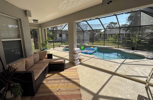 Palm Bay House | Charming 3-bedroom house with a pool, AC in sunny Palm Bay
