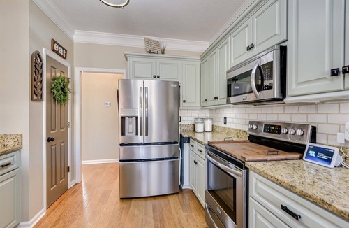 Evans House | Charming 4-bedroom home for Masters rental in Evans, GA