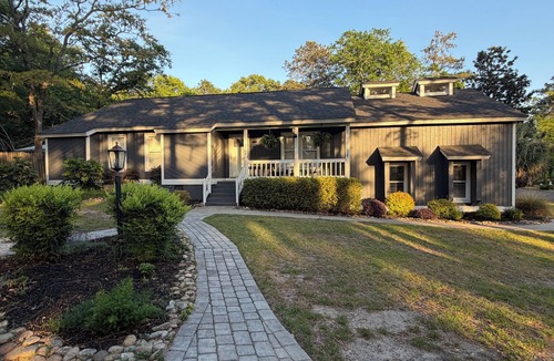 Langley House | Charming Aiken Retreat