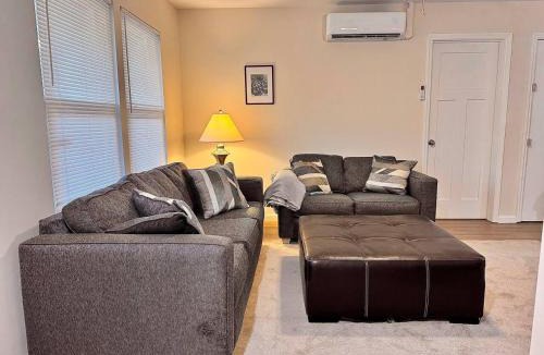 Shell Point House | Charming and Specious. Pets Yes