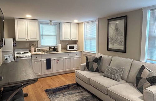 Sanford Apartment | Charming and Tranquil 1-bedroom apartment close to Historic Downtown Sanford