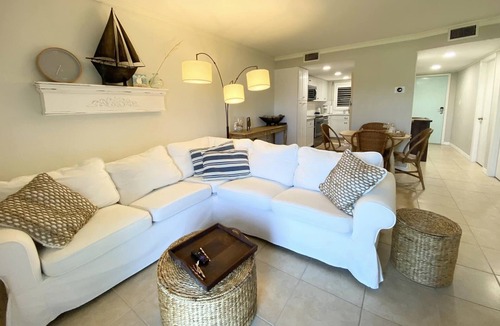 Ormond-by-the-Sea Condo | Charming Coastal Condo. Relax by the Pool or Enjoy the Quiet Beaches.